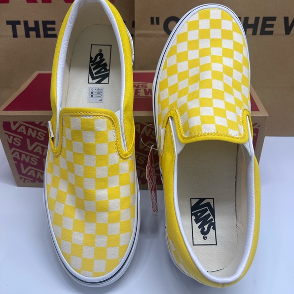 Vans Men's Classic Slip-On (Checkerboard) Cyber Yellow Sneakers
VN0A33TB42Z - Picture 5 of 16
